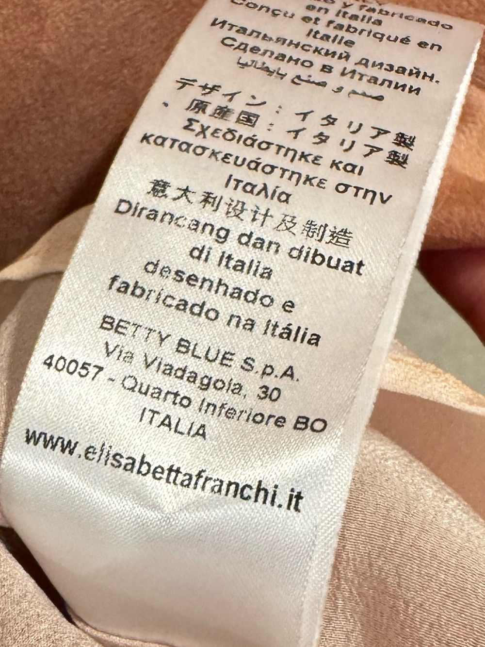 ELISABETTA FRANCHI | 100% Silk Blouse- Elegant Chic Luxury Neutral-Made In Italy - Picture 12 of 15
